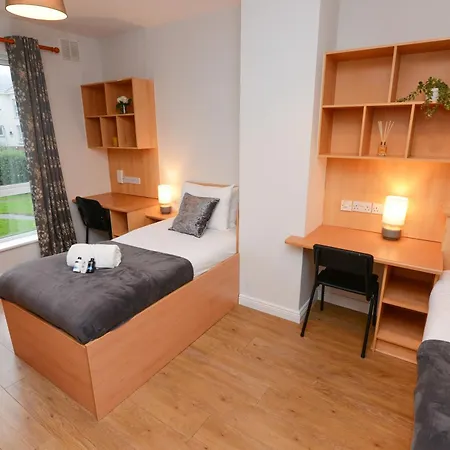 Gort Na Coiribe Village Apartment